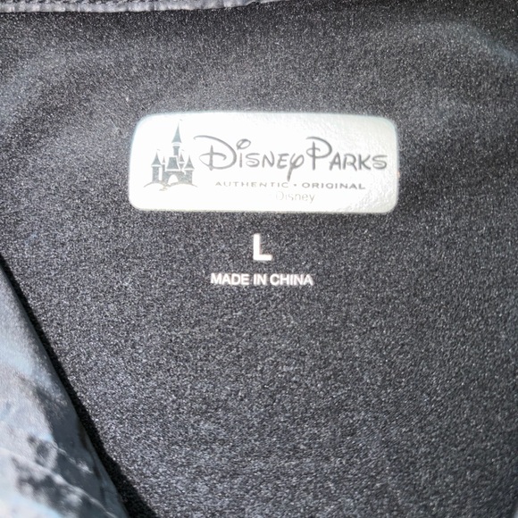 runDisney Mickey “Every Mile is Magic” Puffer Vest 🖤✨ - Picture 5 of 7